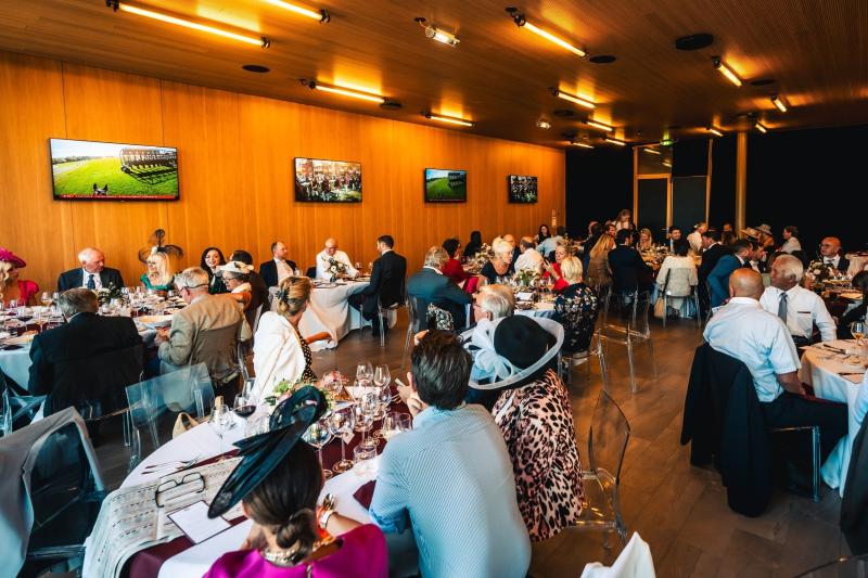 QPAT_SALON_ALLEZ_FRANCE